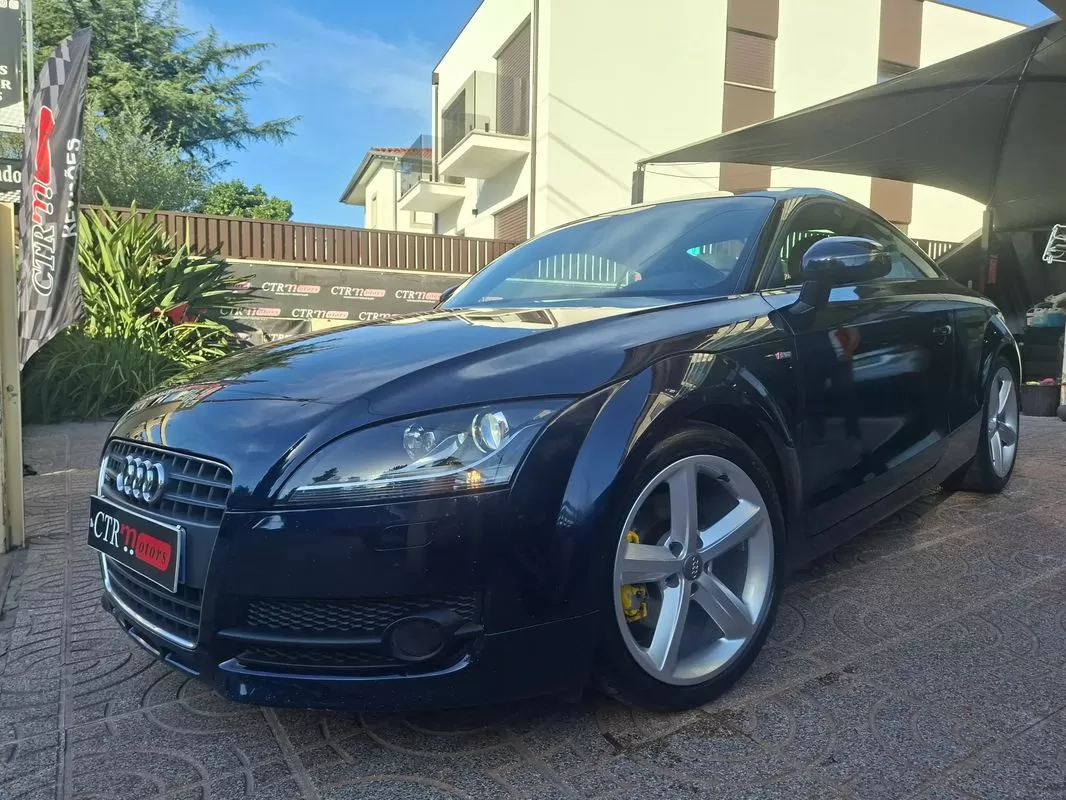Audi TT Coupé  2 0 Tfsi S Tronic