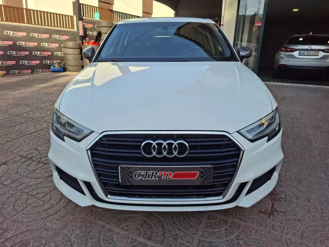 Audi A3 Sportback  1 0 Tfsi Sport - foto 3