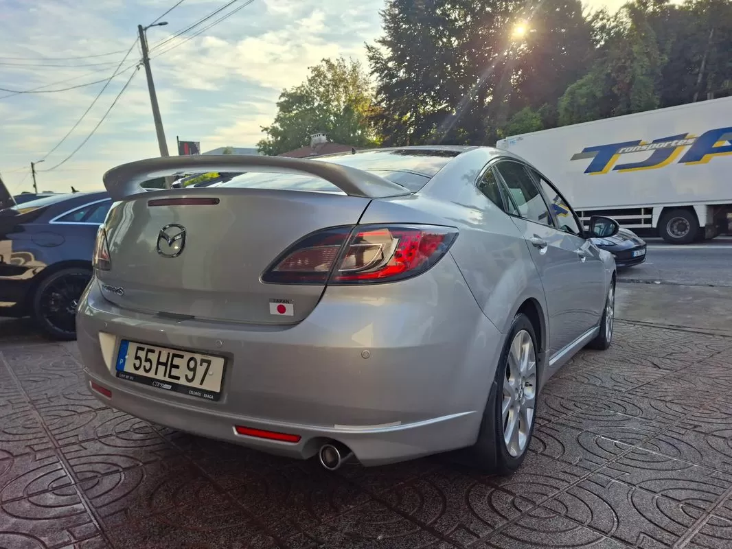 Mazda 6 MZR-CD 2.0 Sport - foto 7