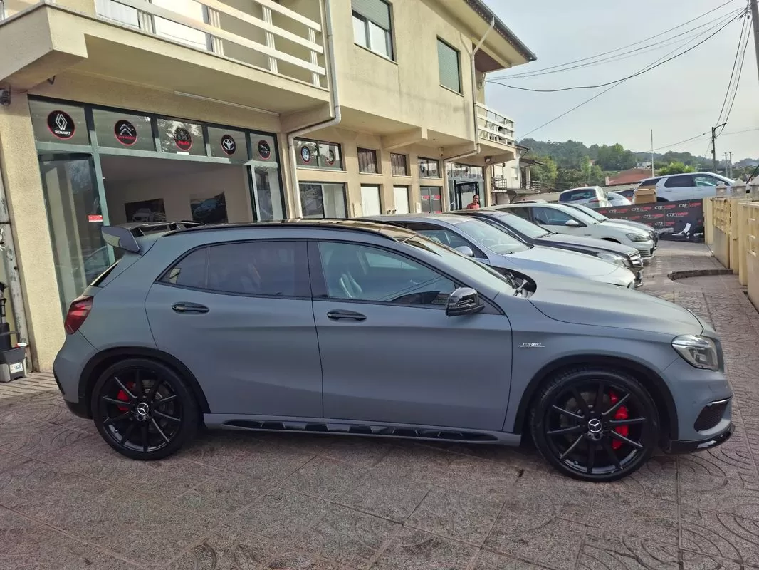 Mercedes-Benz GLA 45 AMG - foto 7