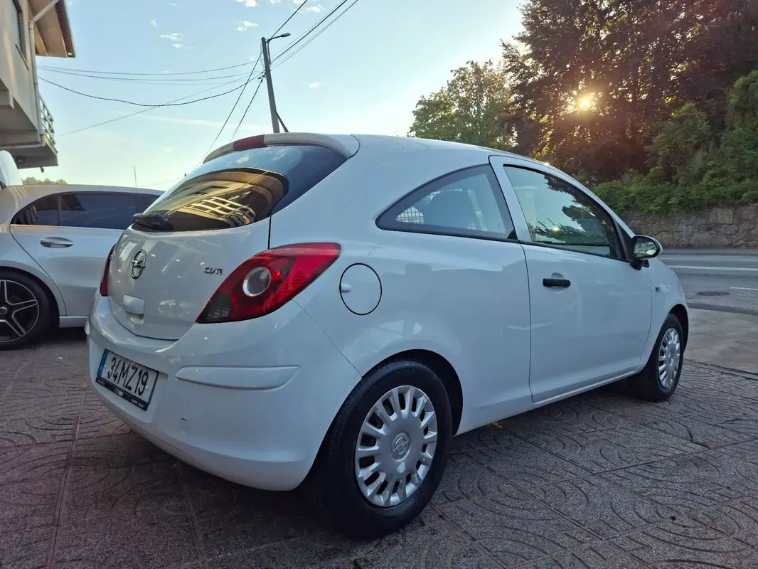 Opel  Corsa - foto 6
