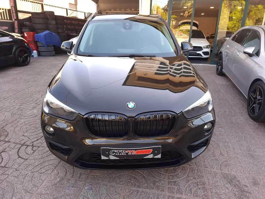 BMW X1  Sdrive18d Aut - foto 2