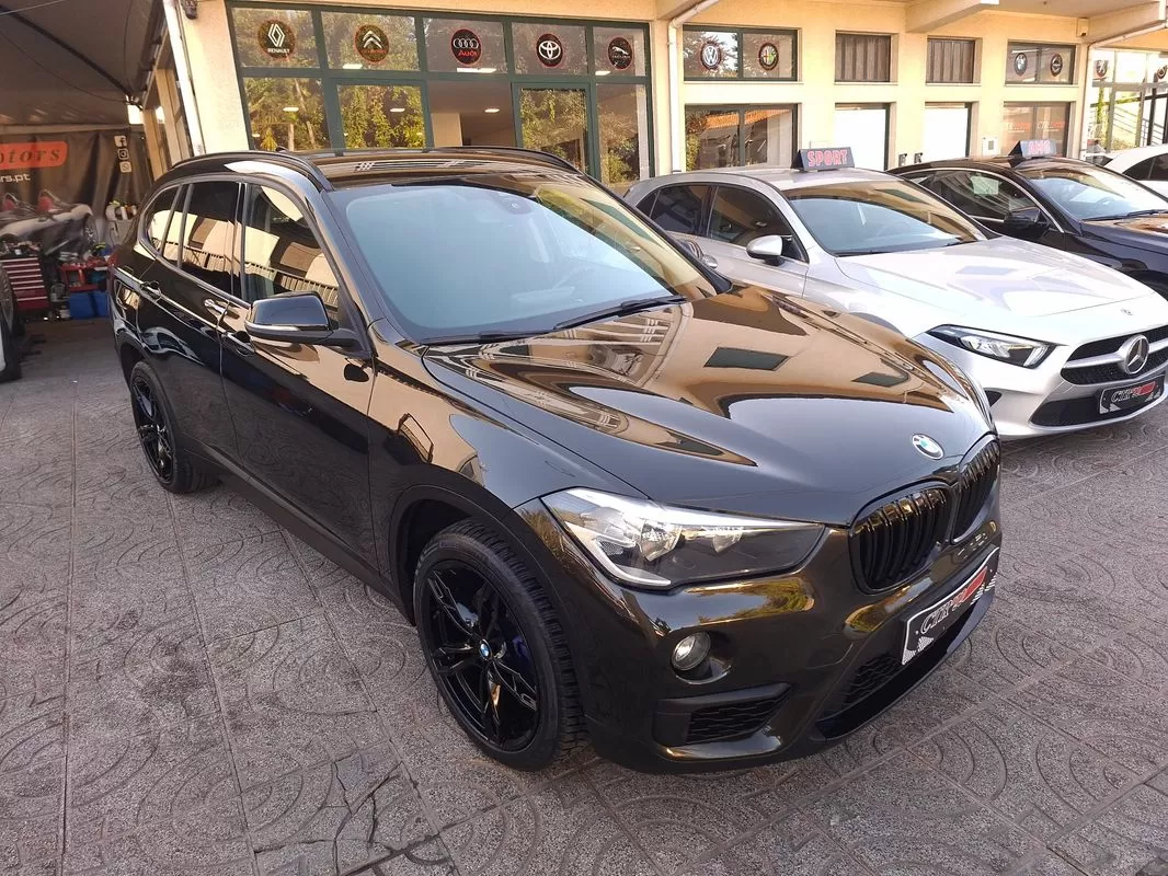 BMW X1  Sdrive18d Aut - foto 5
