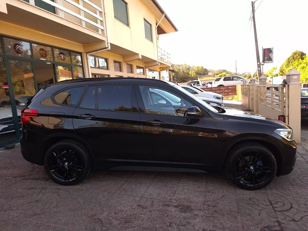 BMW X1  Sdrive18d Aut - foto 6