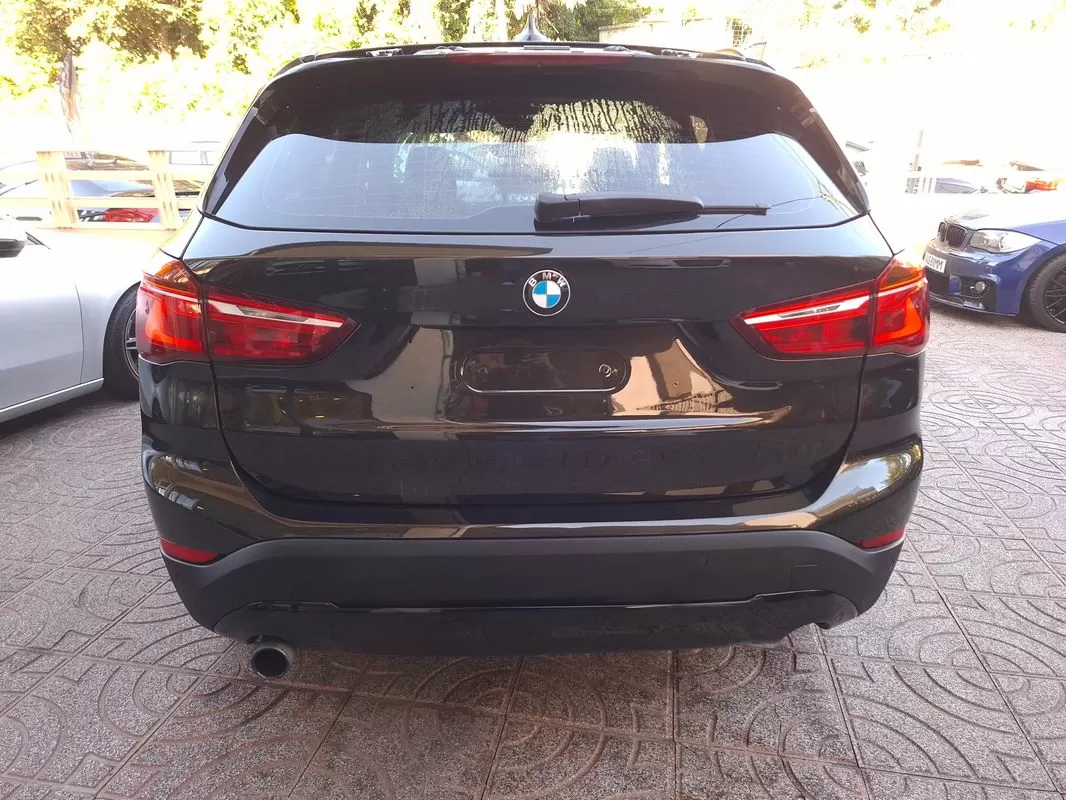 BMW X1  Sdrive18d Aut - foto 8
