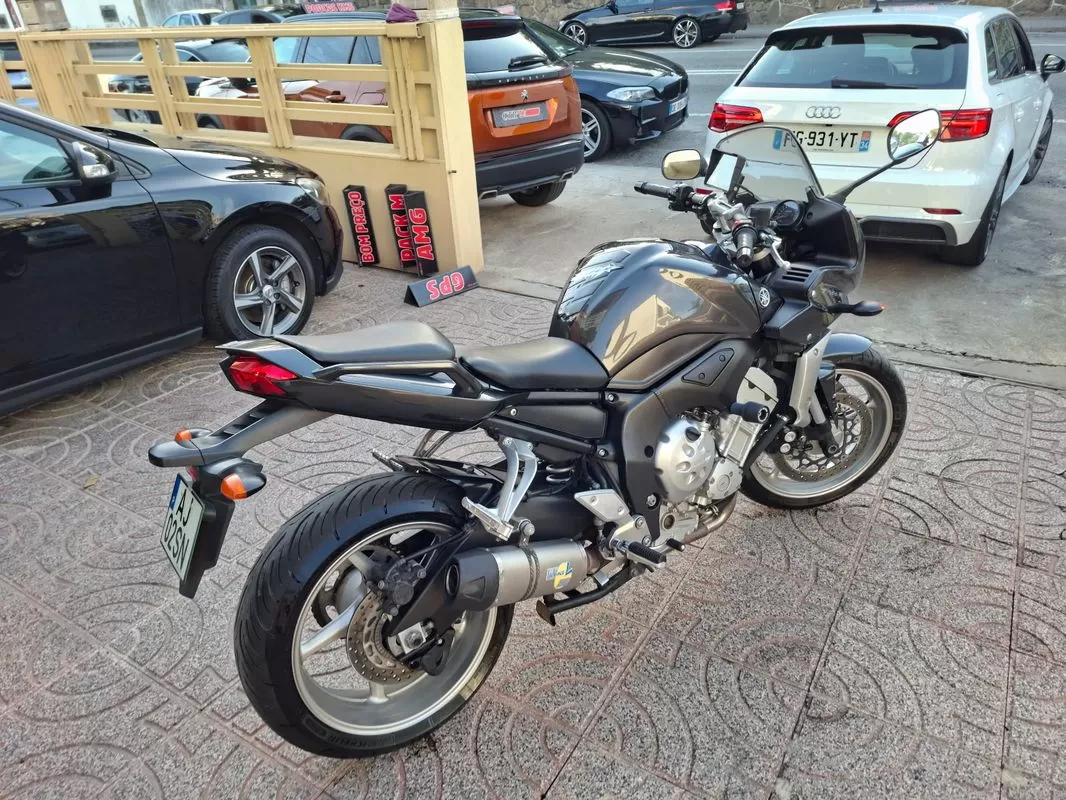 Yamaha Fazer - foto 6