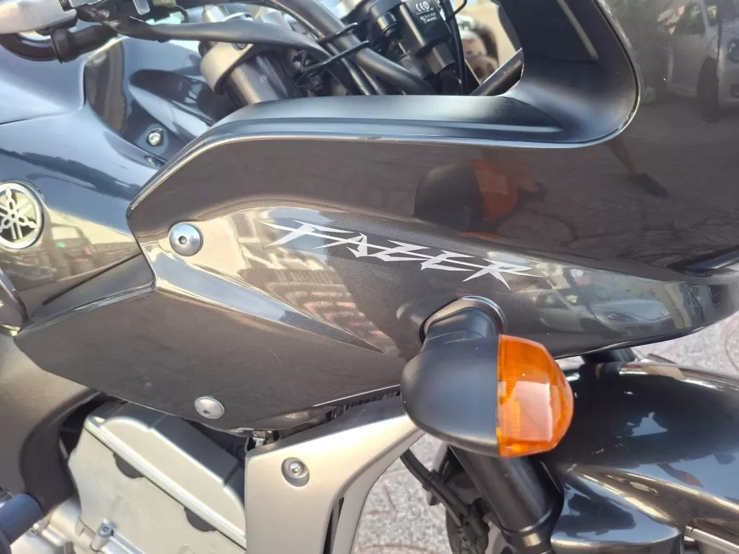 Yamaha Fazer - foto 8
