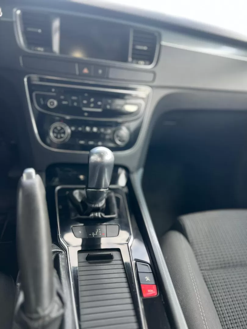 Peugeot 508 SW 1.6 BlueHDi Active EAT6 - foto 6
