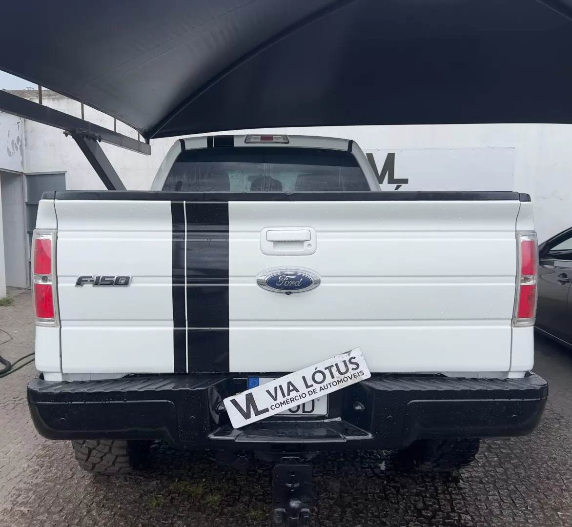 Ford F-150 XLT - foto 7