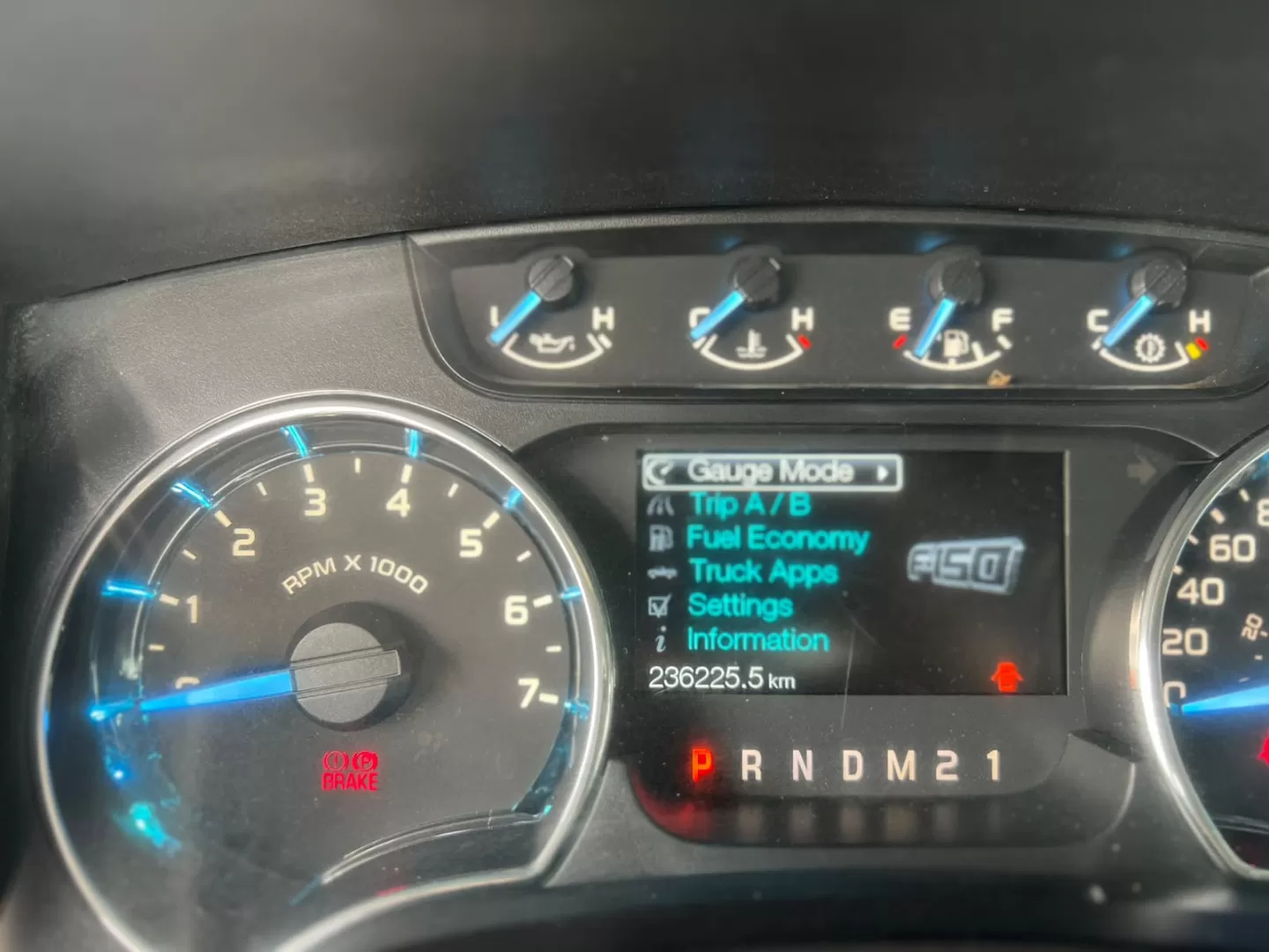 Ford F-150 XLT - foto 8