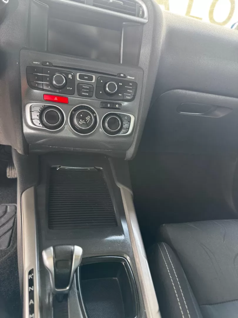 Citroën C4 1.6 HDI Cx Auto - foto 7