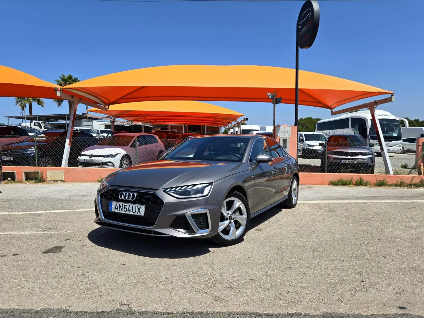 Audi A4  40 TDI S line S tronic