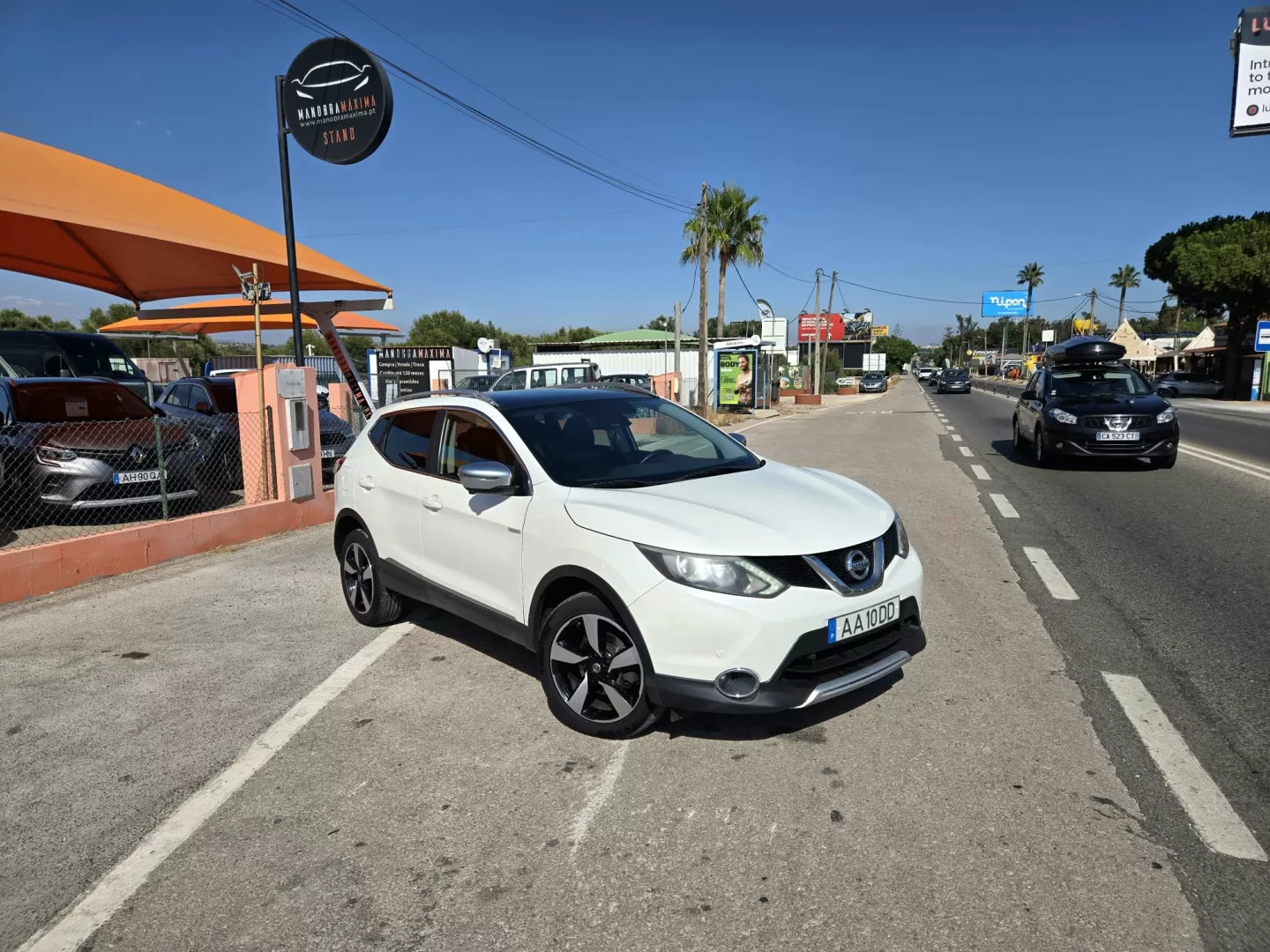 Nissan Qashqai 1.5 dCi N-Connecta - foto 3