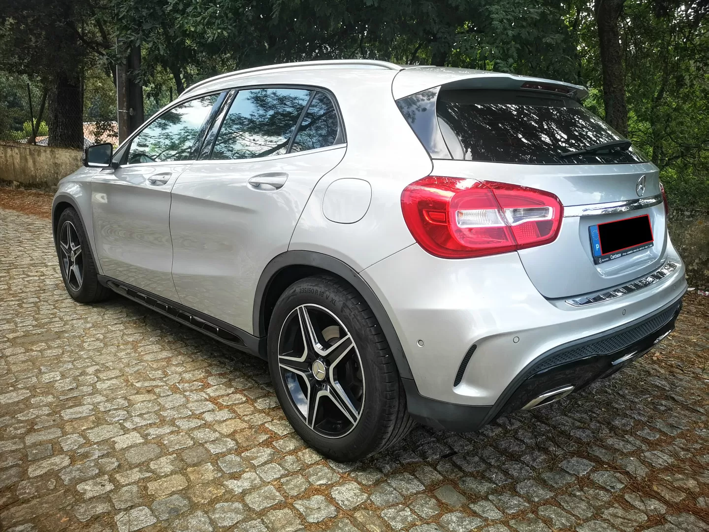 Mercedes-Benz GLA 180 CDI AMG Line - foto 7
