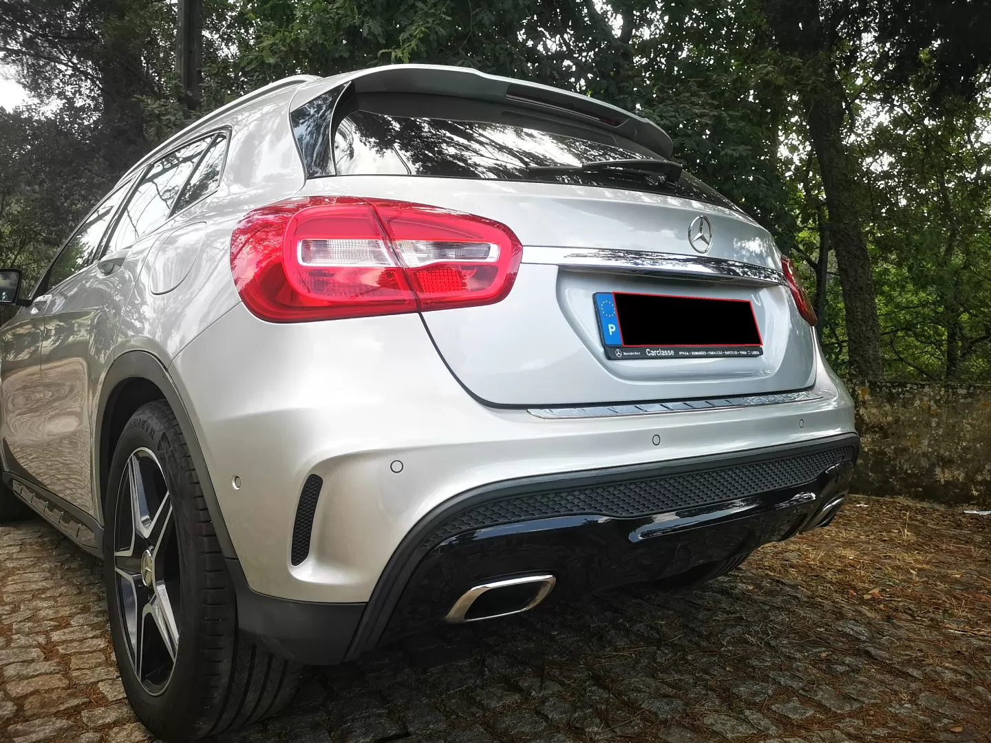 Mercedes-Benz GLA 180 CDI AMG Line - foto 8