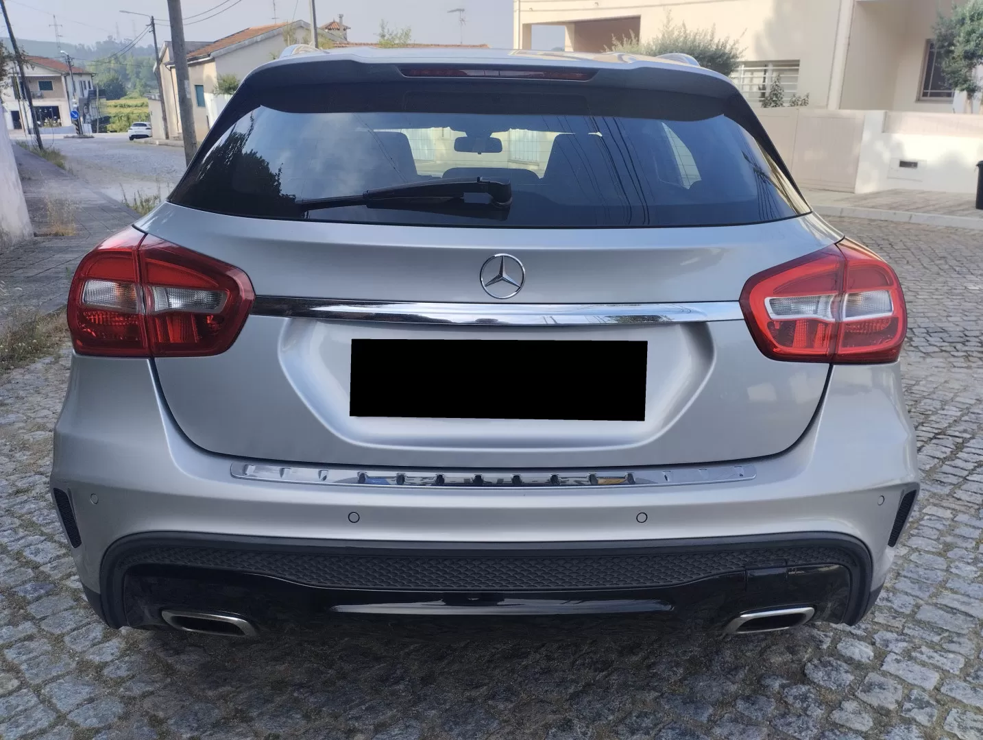 Mercedes-Benz GLA 180 CDI AMG Line - foto 5