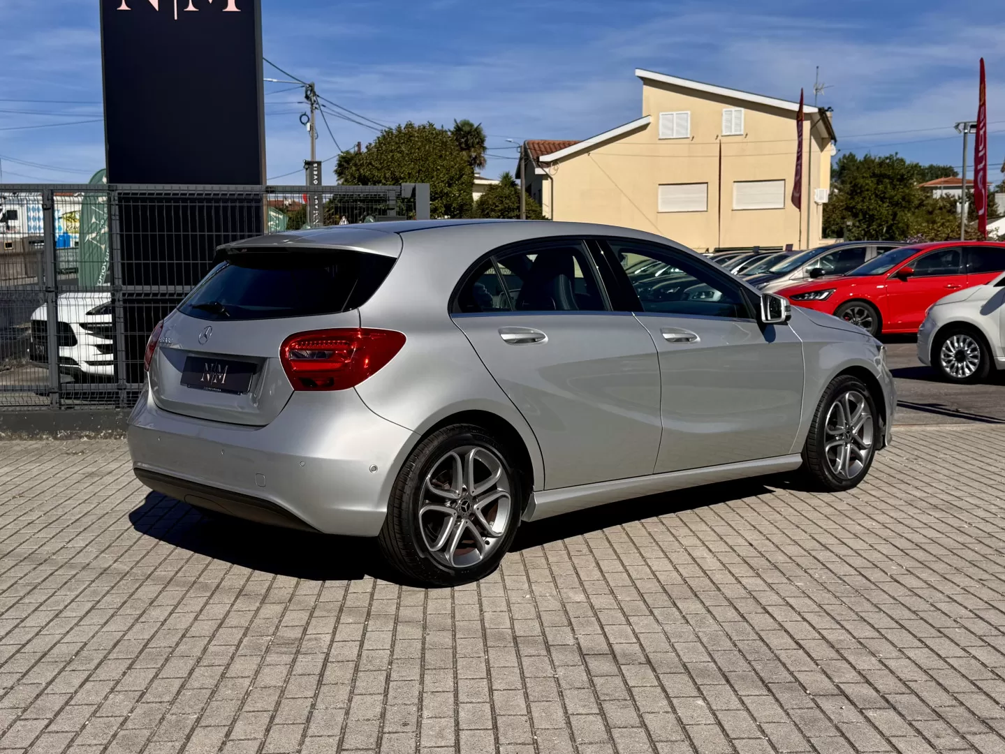 Mercedes-Benz A 180 d 7G-DCT Urban - foto 2
