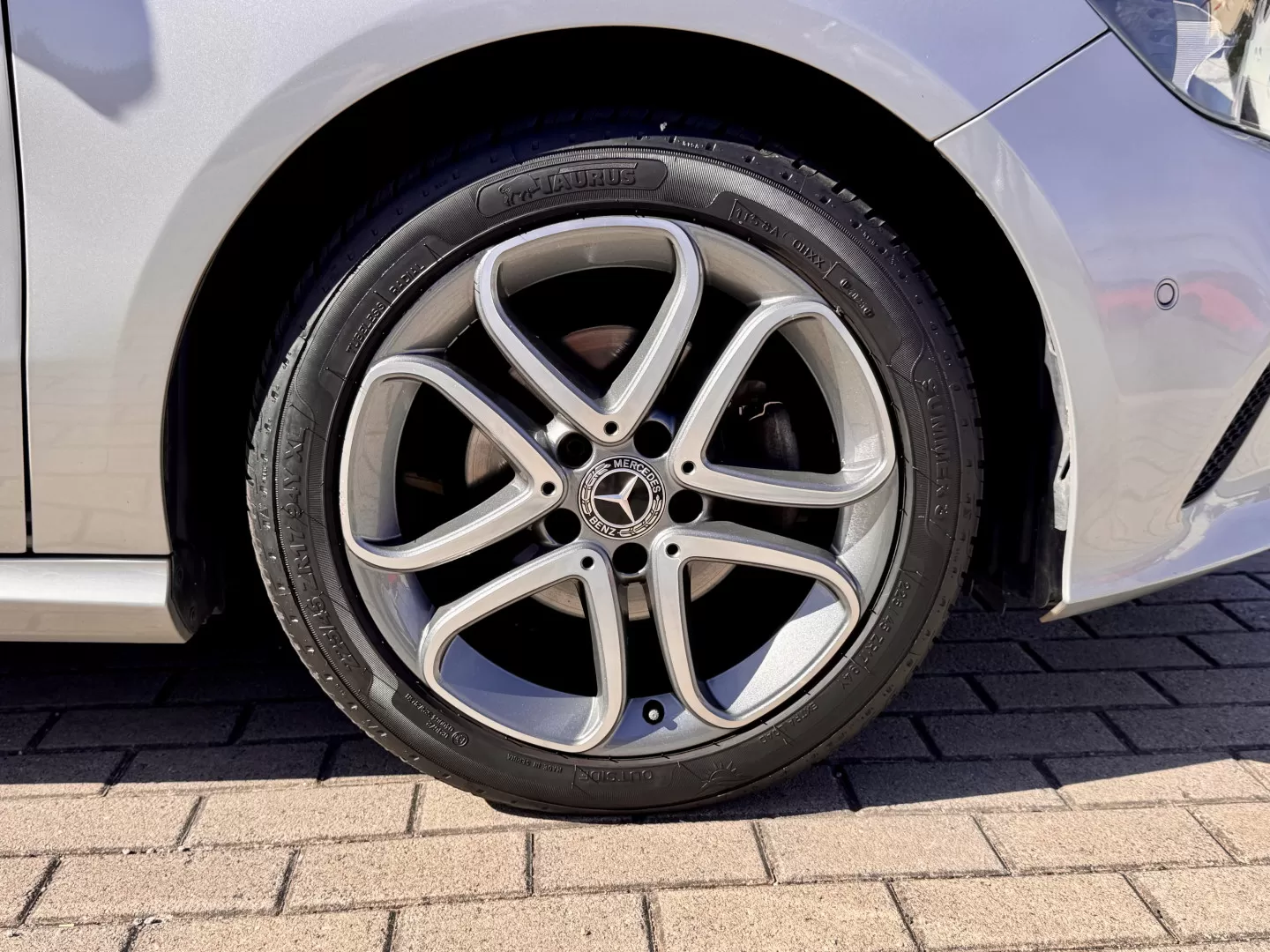 Mercedes-Benz A 180 d 7G-DCT Urban - foto 7