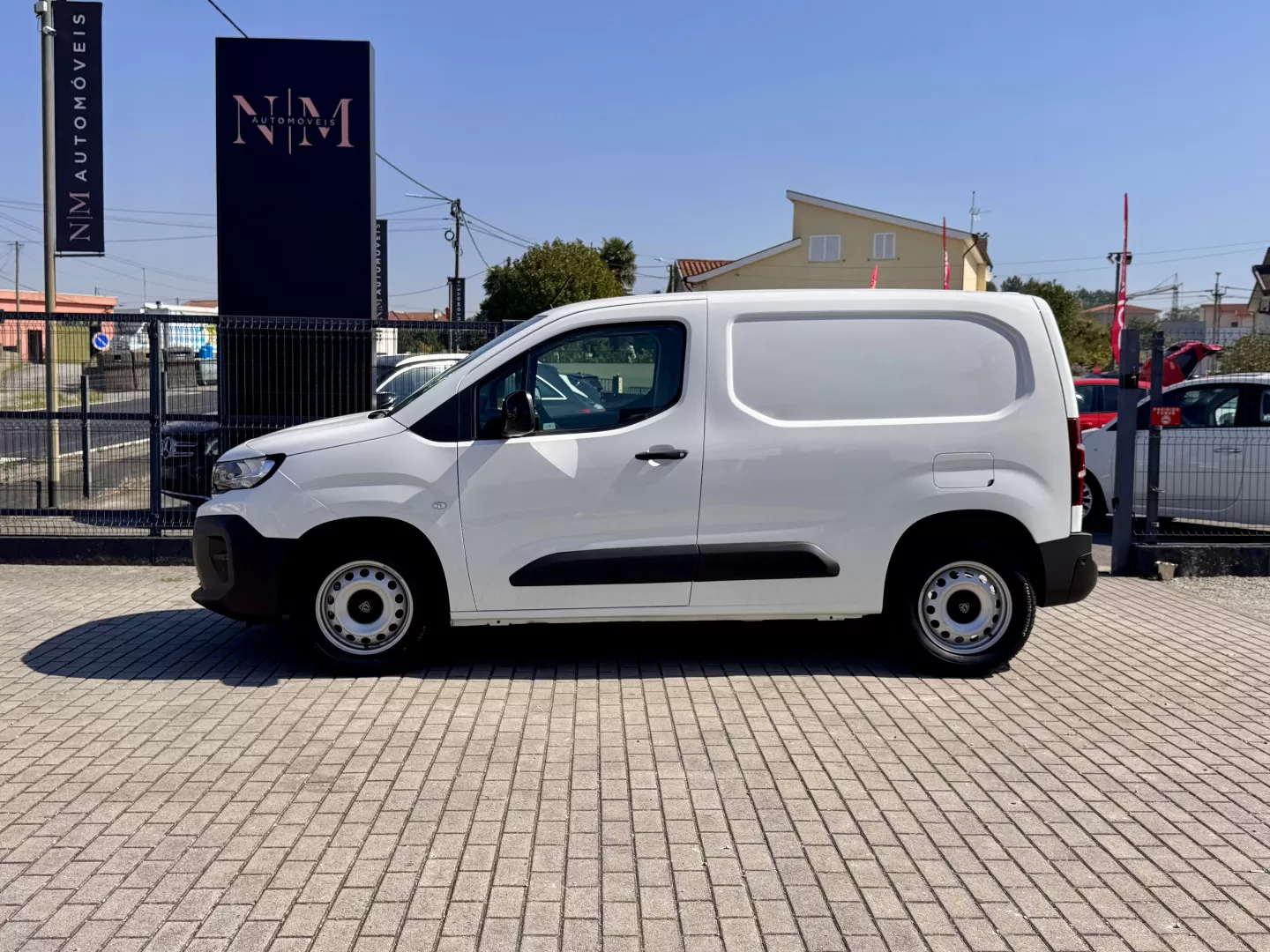 Peugeot  Partner 1.5 Hdi 3L - foto 8