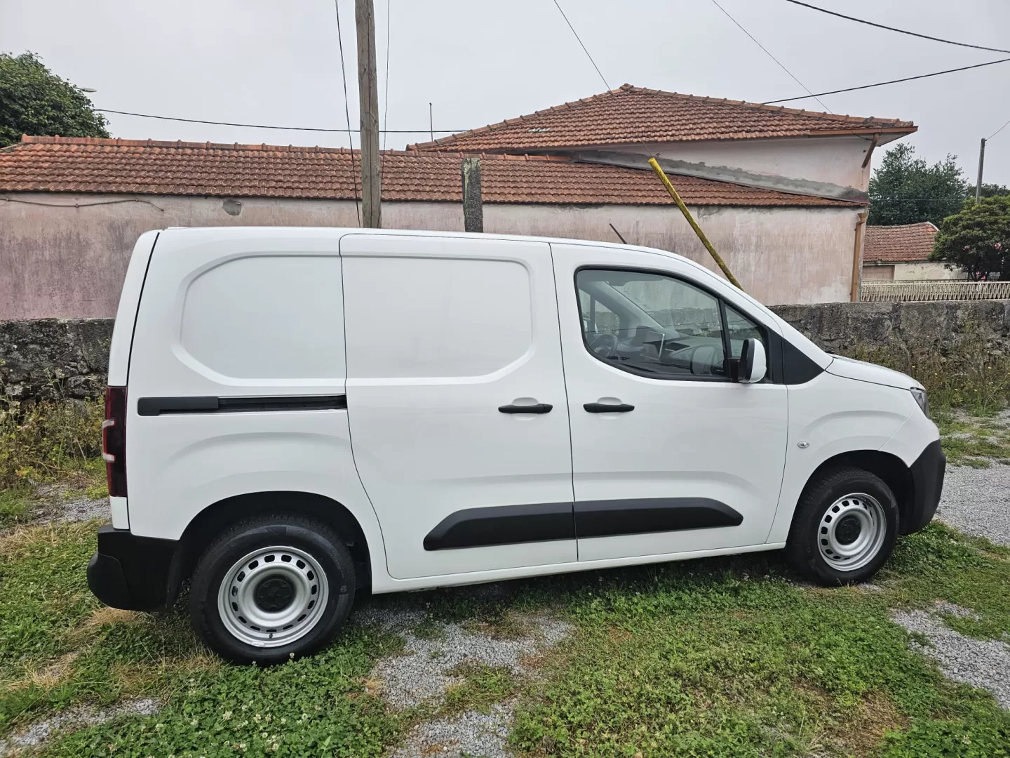 Peugeot  PARTNER 3LUG - foto 4