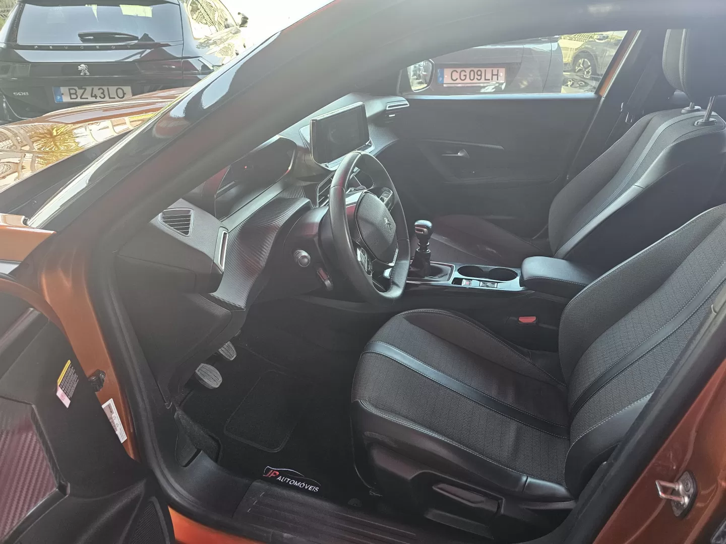 Peugeot 2008 PureTech 100 Stop&Start Allure Pack - foto 6
