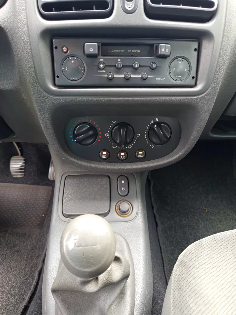 Renault Clio 1.2 RN DA AC - foto 8