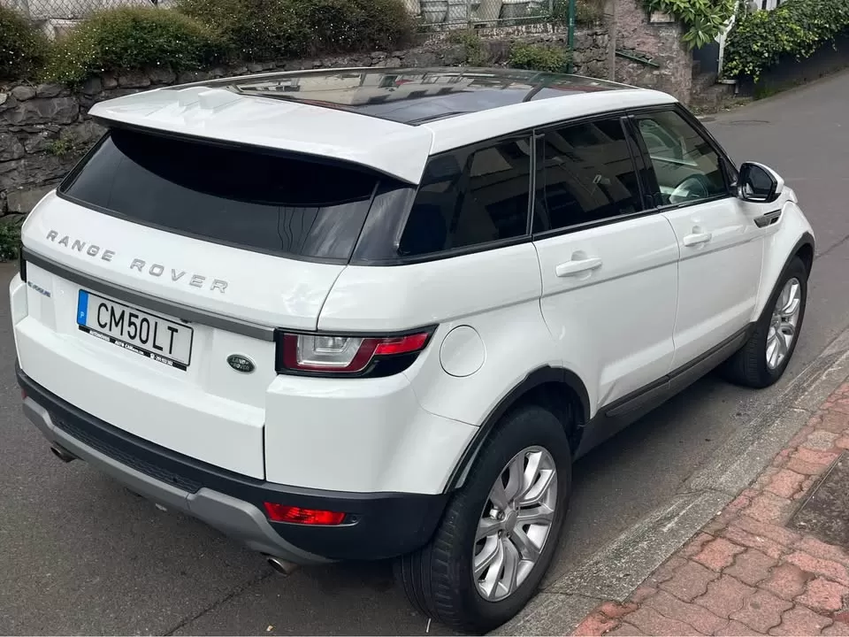 Land Rover Evoque 2.0 TD4 SE - foto 3