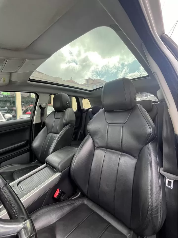 Land Rover Evoque 2.0 TD4 SE - foto 5