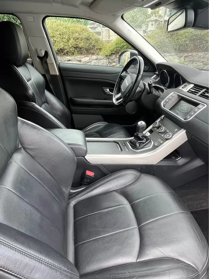 Land Rover Evoque 2.0 TD4 SE - foto 6