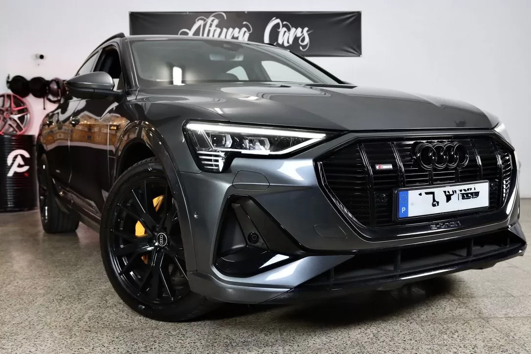Audi e-tron 55 quattro S line - foto 3