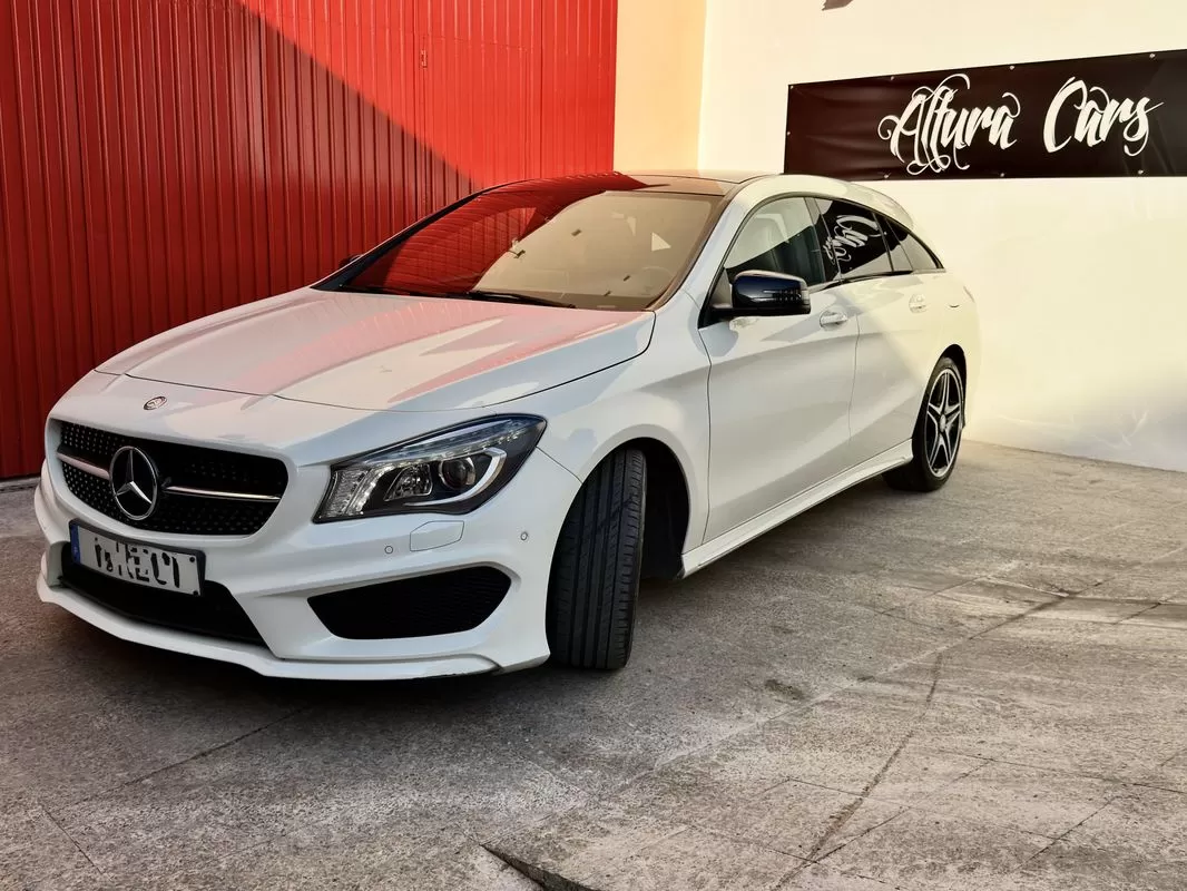 Mercedes-Benz CLA 220 d Shooting Brake AMG Line Aut. - foto 3