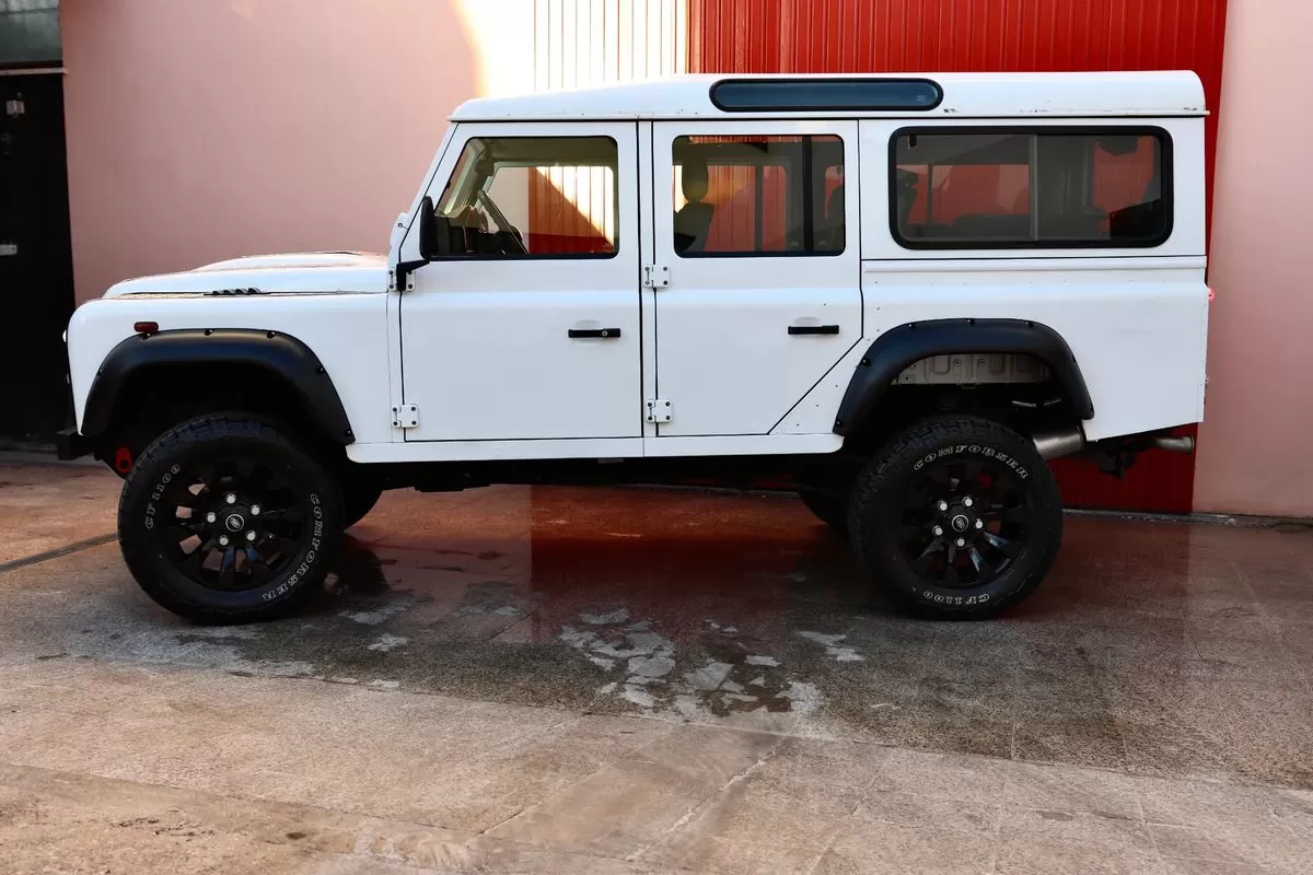Land Rover Defender  110 Dpf Adventure - foto 8