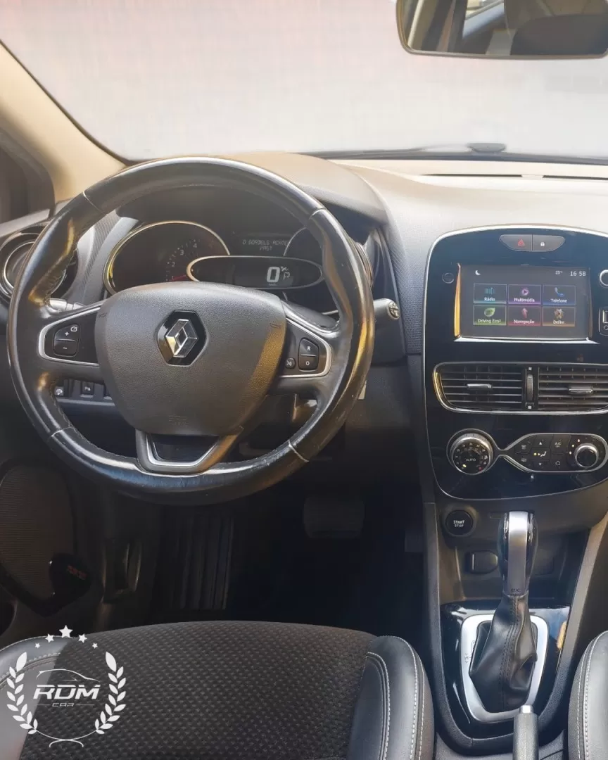 Renault Clio Sport Tourer 1.5 dCi Luxe EDC - foto 6