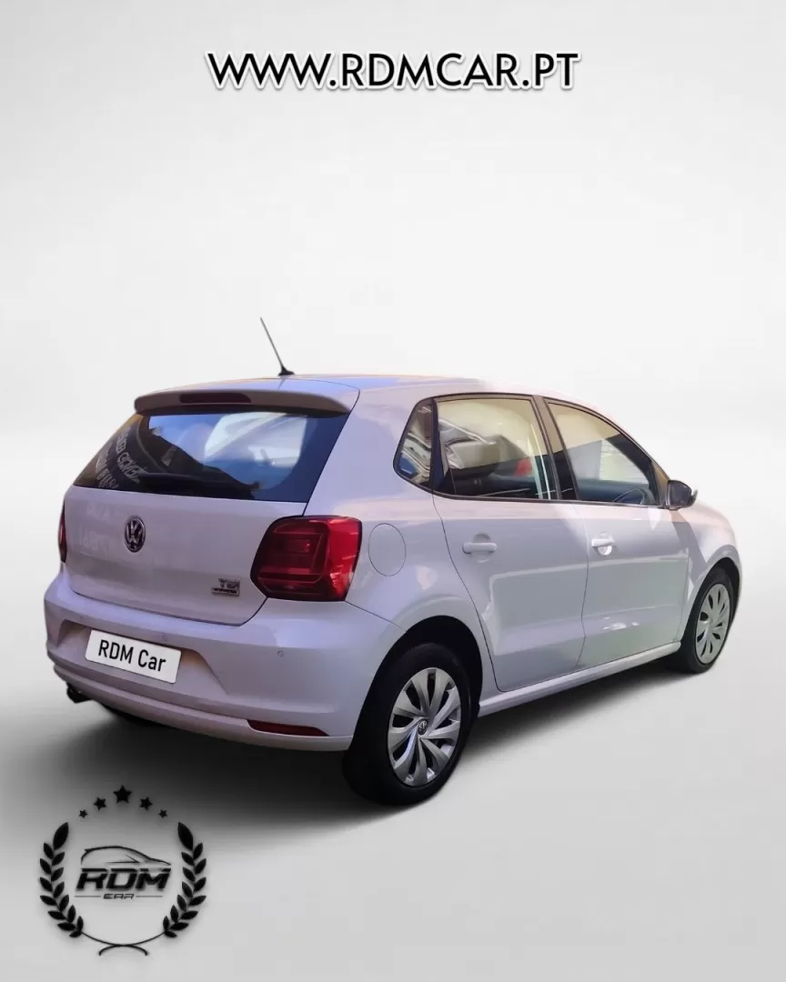 VW Polo 1.4 TDi Confortline Nav - foto 2