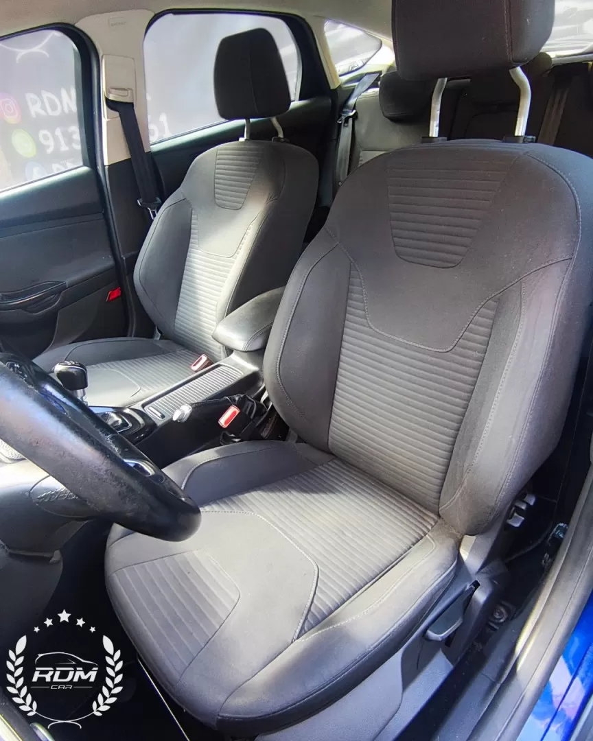 Ford Focus 1.0 EcoBoost Titanium - foto 7