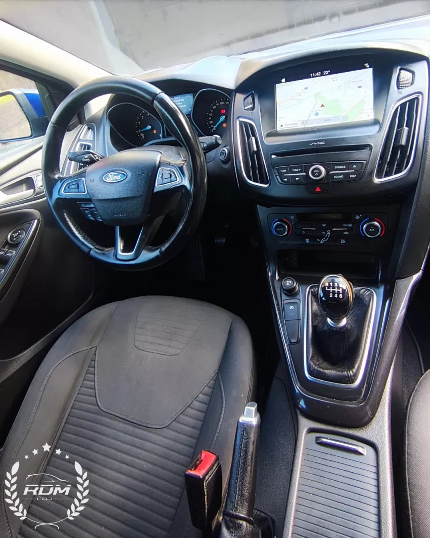 Ford Focus 1.0 EcoBoost Titanium - foto 6