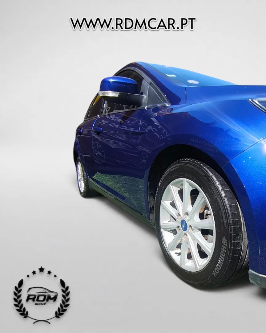 Ford Focus 1.0 EcoBoost Titanium - foto 5