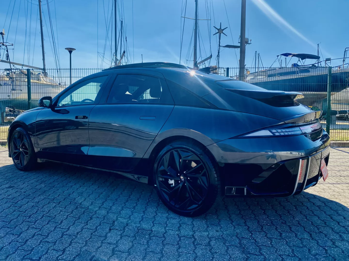 Hyundai Ioniq 6 77,4 kWh 4WD First Edition - foto 6