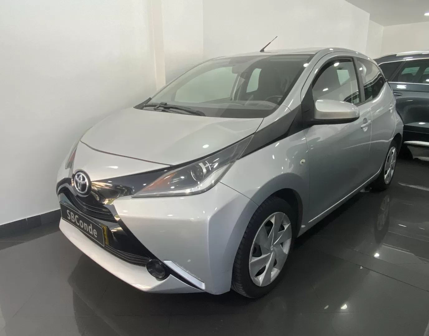 Toyota Aygo 1.0 X-Play+AC+X-Touch - foto 3