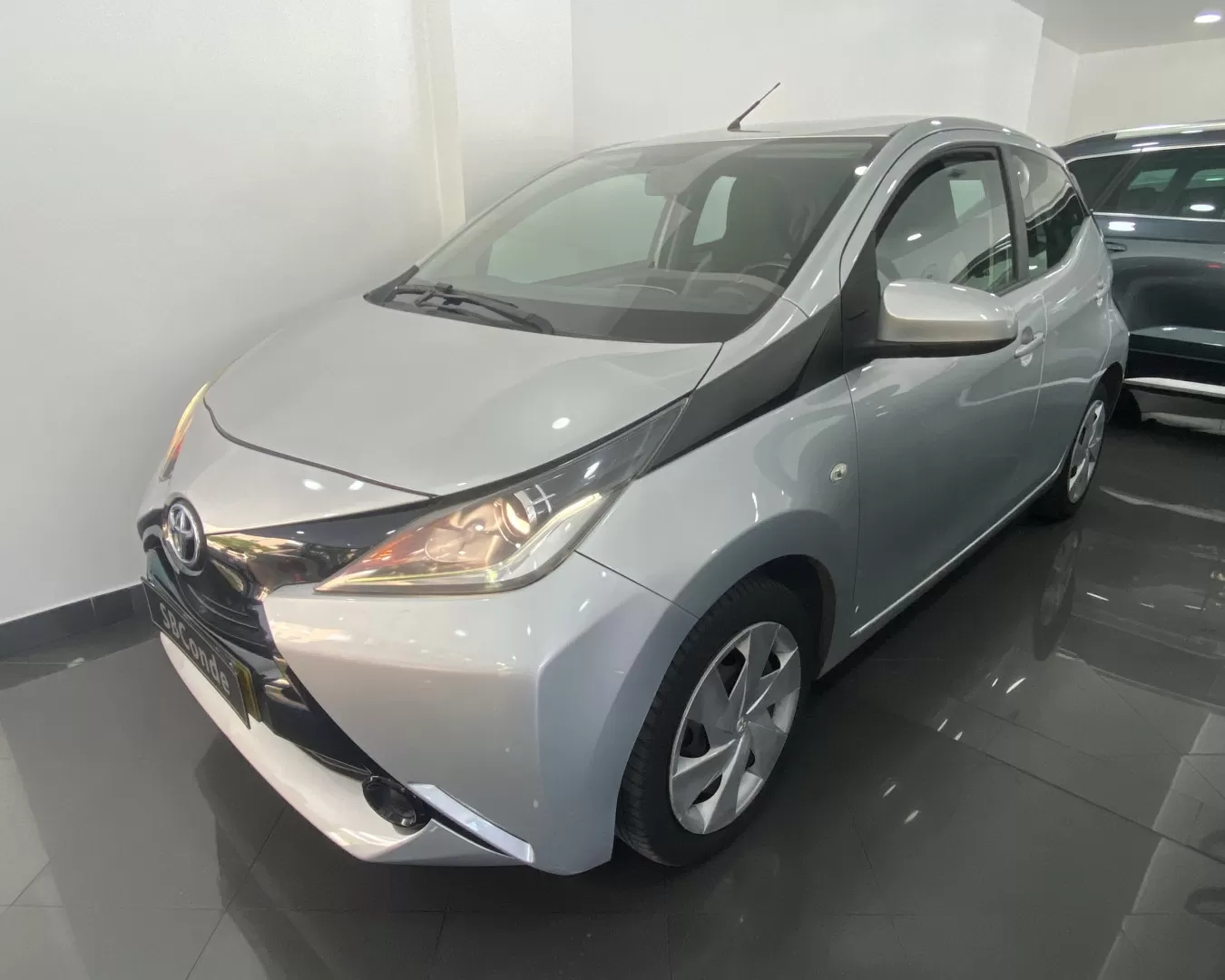 Toyota Aygo 1.0 X-Play+AC+X-Touch - foto 6