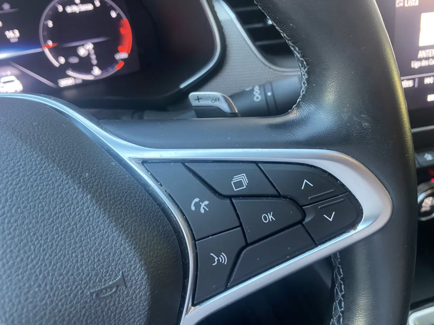 Renault Arkana 1.3TCe Tecno EDC - foto 8