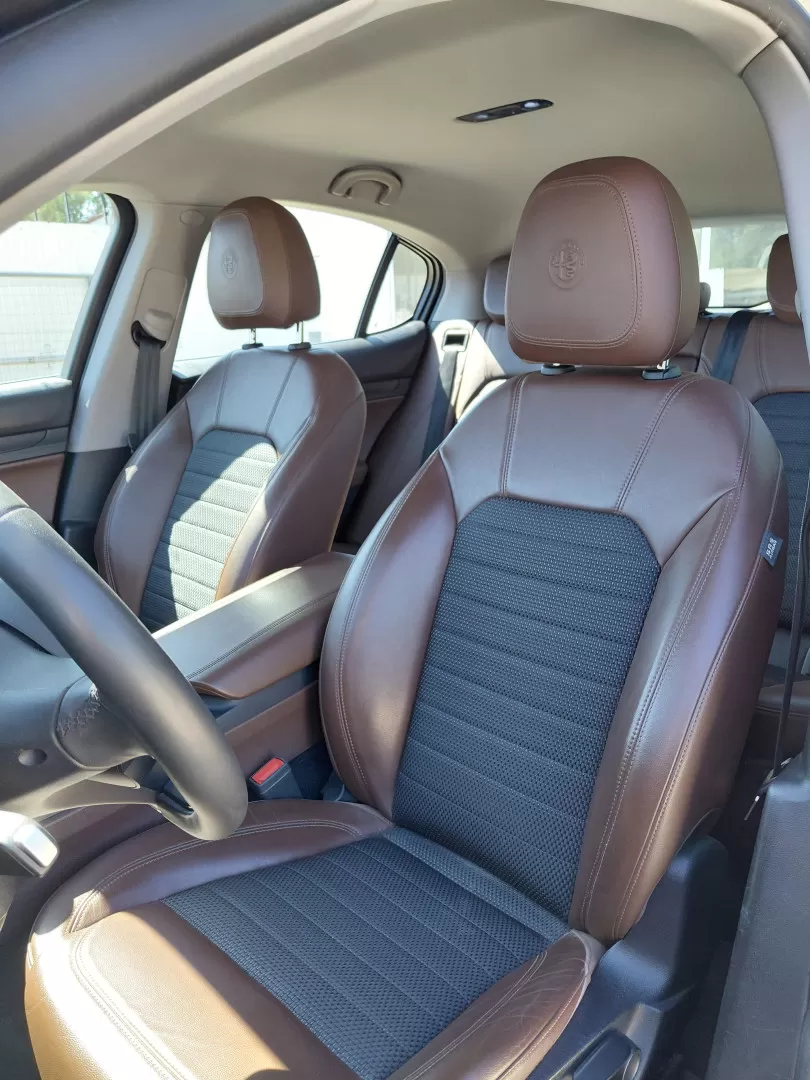 Alfa Romeo Stelvio 2.2 D AT8 - foto 4