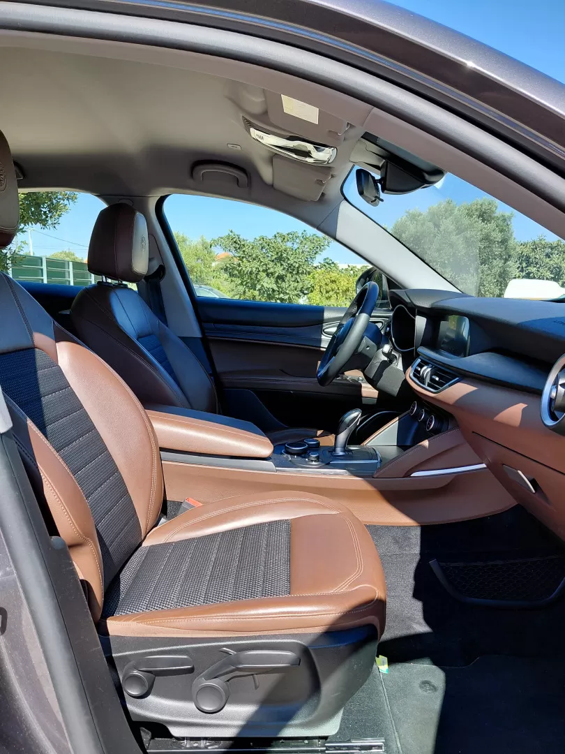 Alfa Romeo Stelvio 2.2 D AT8 - foto 8