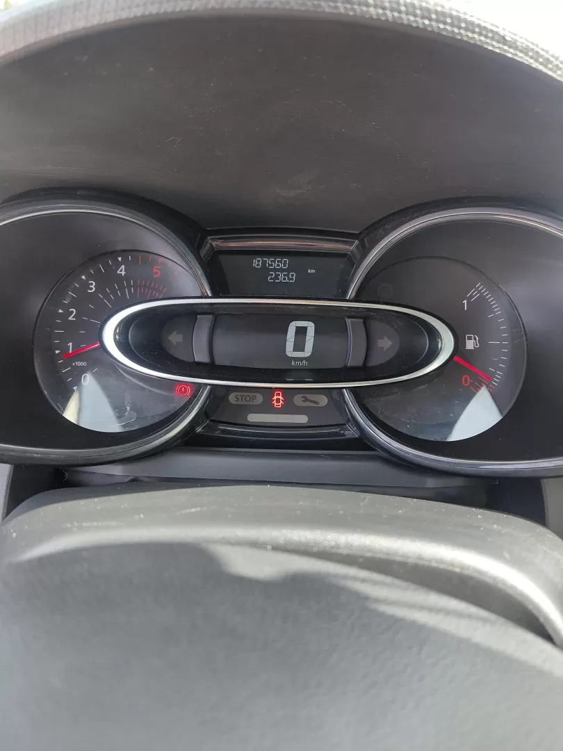 Renault  Clio Comercial - foto 4