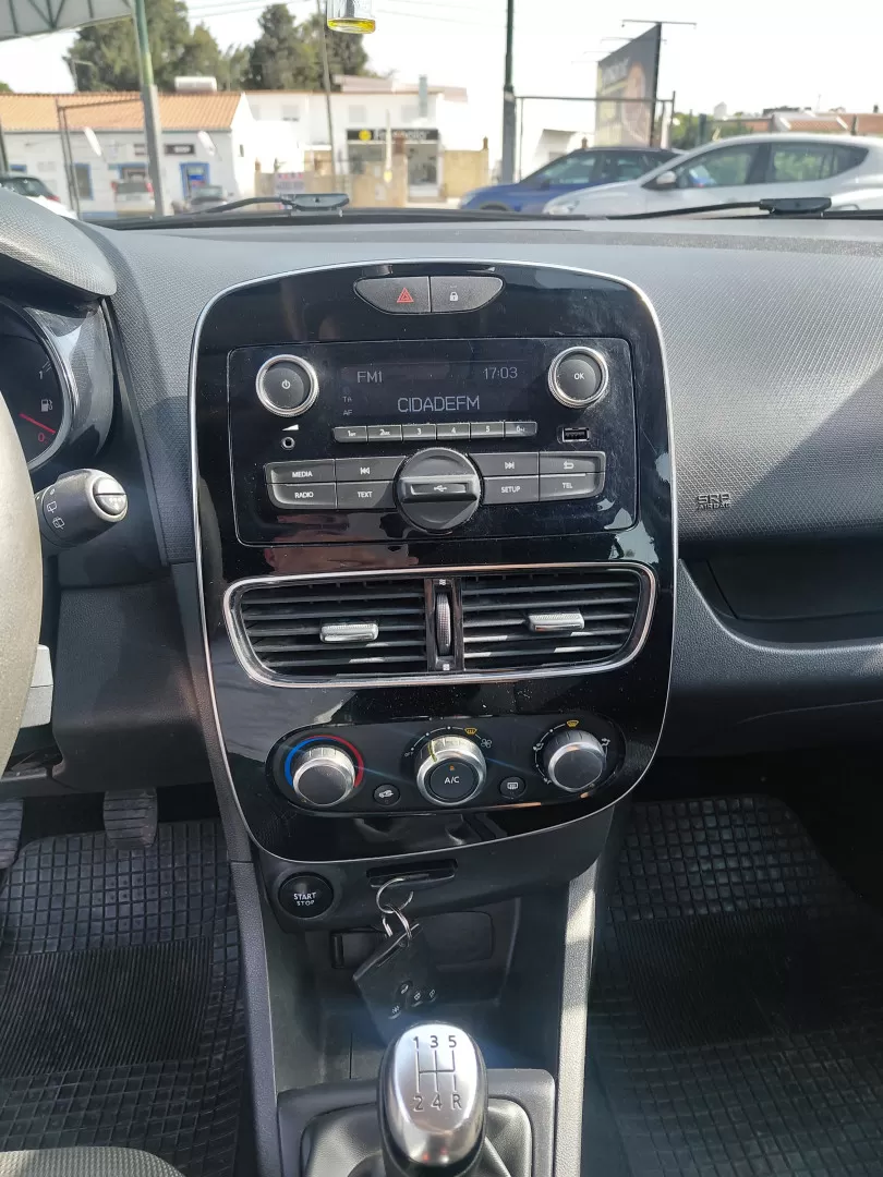 Renault  Clio Comercial - foto 5