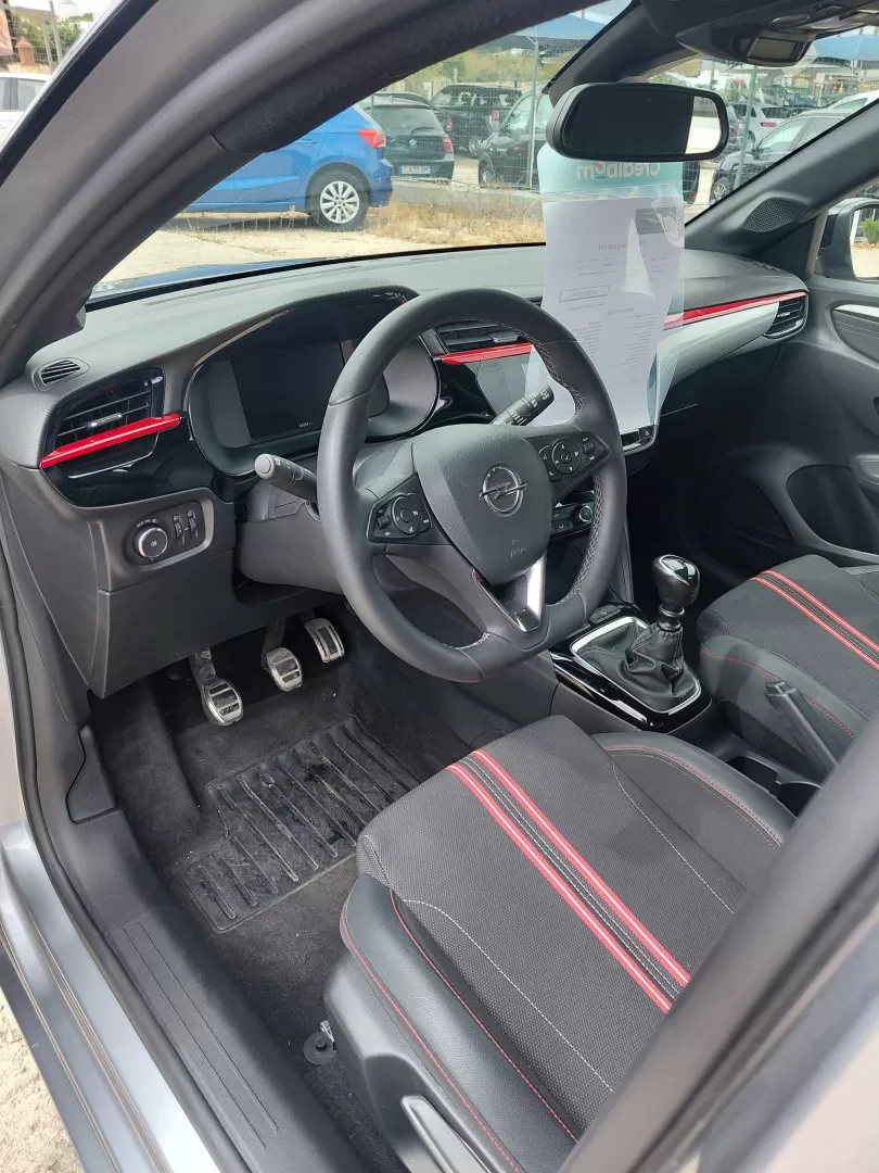 Opel Corsa 1.2 T GS Line - foto 3