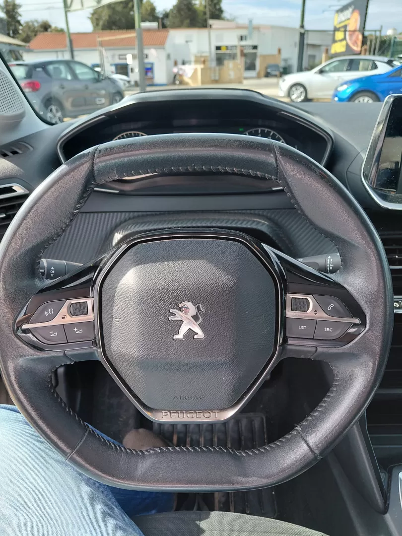Peugeot 208 1.2 PureTech Like - foto 4
