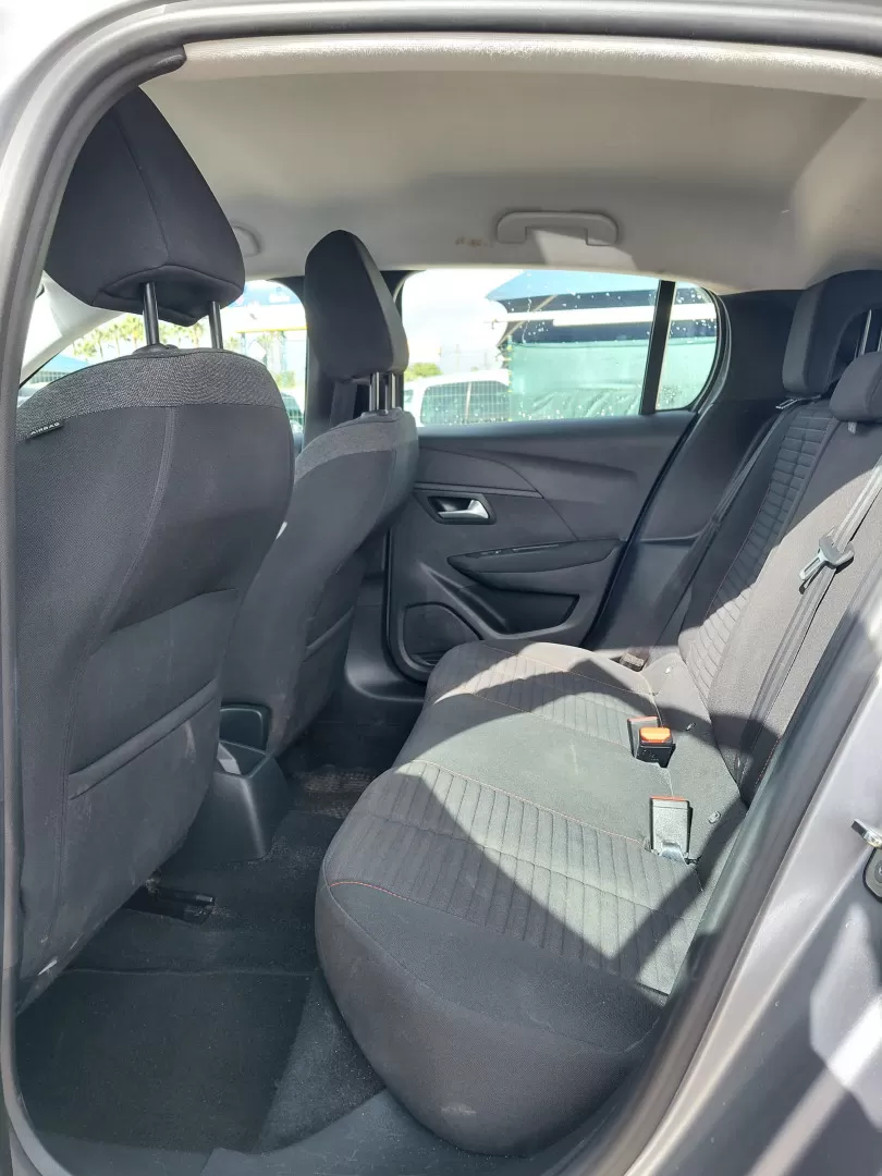 Peugeot 208 1.2 PureTech Like - foto 8
