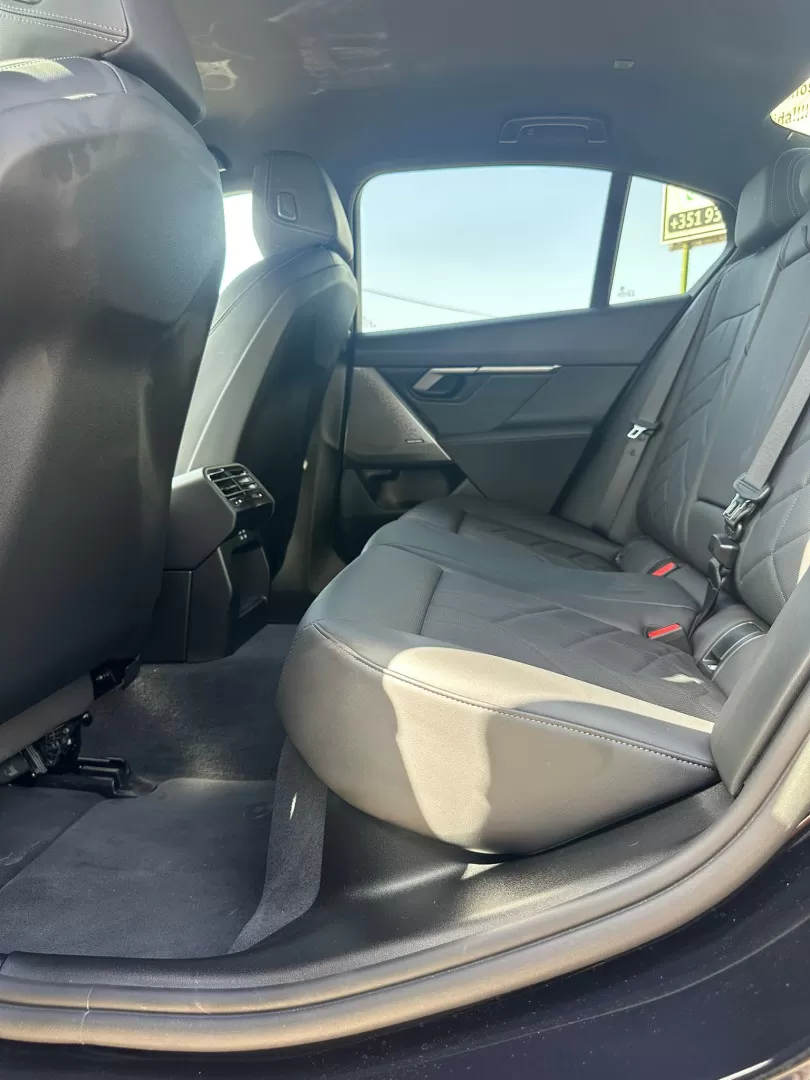 BMW 530e e xDrive - foto 8