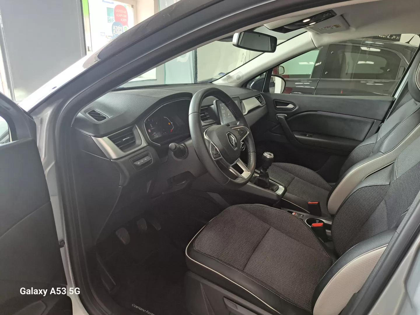 Renault Captur 1.0 TCe Techno - foto 4